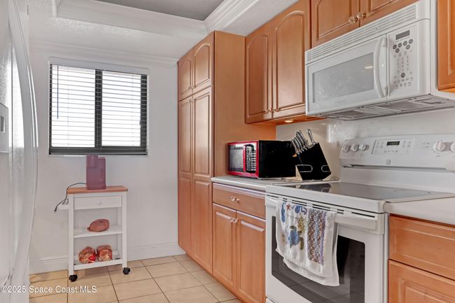 403 - 3170 N Atlantic Ave, Condo with 3 bedrooms, 2 bathrooms and null parking in Cocoa Beach FL | Image 12