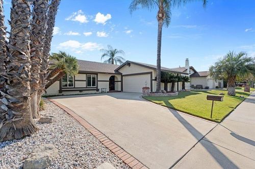 25530 Meadow Mont St, Valencia, CA, 91355-2941 | Card Image