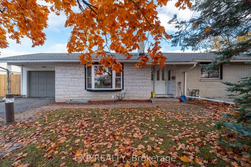 42 Birchview Rd, Nepean, ON, K2G3G6 | Card Image