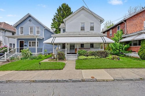 2011 Rigg St, Dunmore, PA, 18512-2224 | Card Image