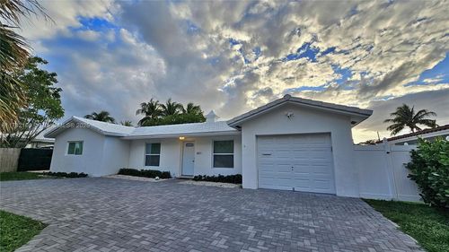 601 Se 13th Ave, Deerfield Beach, FL, 33441 | Card Image