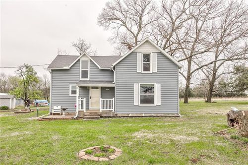 35705 Renner Rd, Paola, KS, 66071-7246 | Card Image