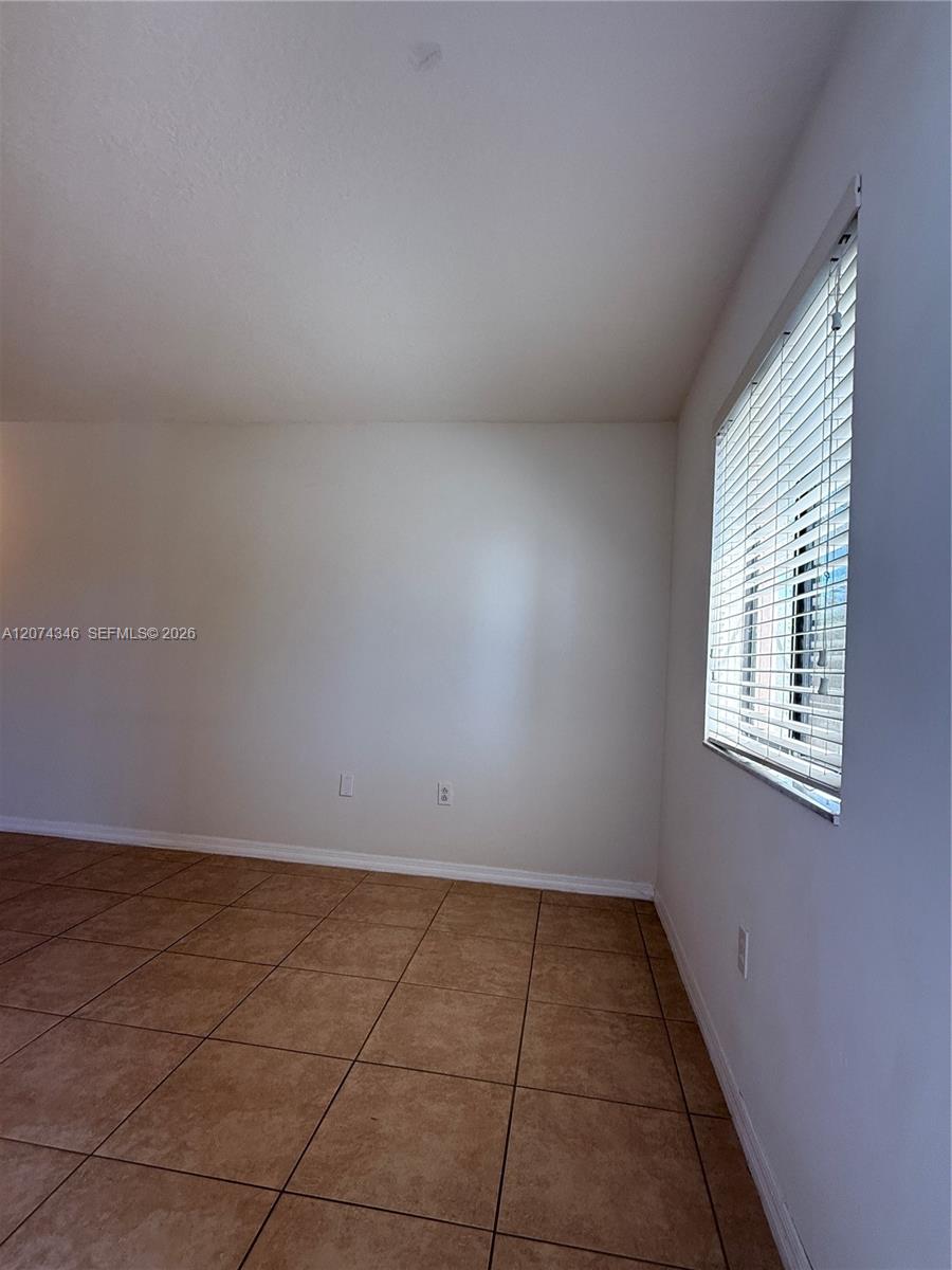 Residential Lease in Cutler Bay 5