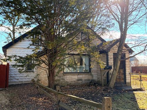 1317 Rawson Avenue, SOUTH MILWAUKEE, WI, 53172 | Card Image