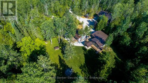 102 Cape Chin North Rd, Lions Head, ON, N0H1W0 | Card Image