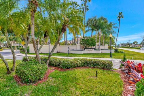 57d-8157 Andover Ct, Lake Clarke Shores, FL, 33406-8452 | Card Image