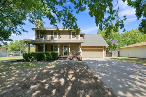 224 Swanee Dr, Goddard, KS, 67052-9432 | Card Image