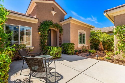 2489 Black River Falls Dr, Henderson, NV, 89044-1008 | Card Image