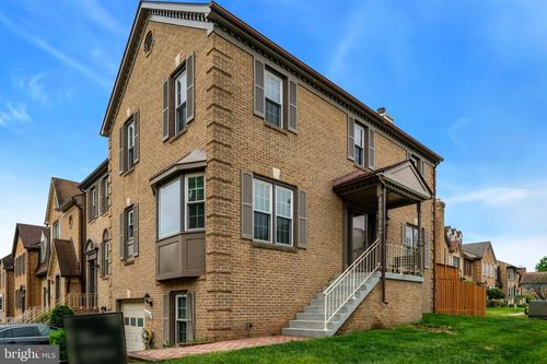 7363 Mallory Cir, ALEXANDRIA, VA, 22315-4709 | Card Image