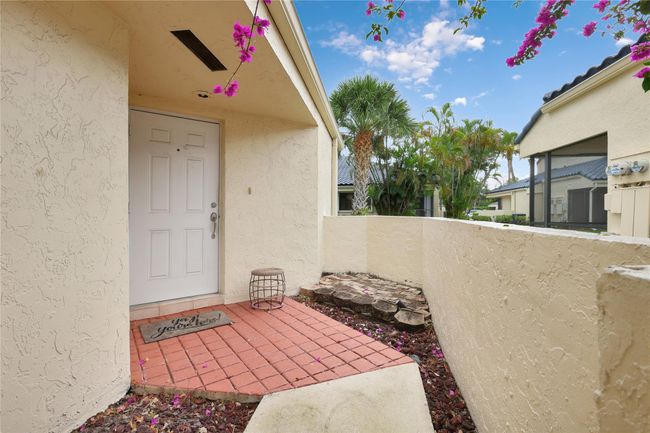 1645 - 1645 Nw 81 St Way, Condo with 3 bedrooms, 2 bathrooms and null parking in Plantation FL | Image 25