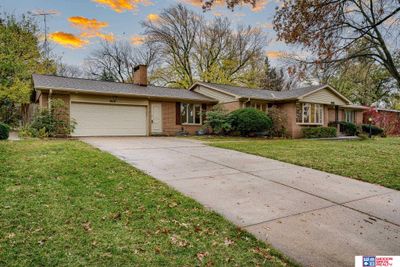 8010 Talbot Trail, House other with 3 bedrooms, 2 bathrooms and 2 parking in Lincoln NE | Image 2