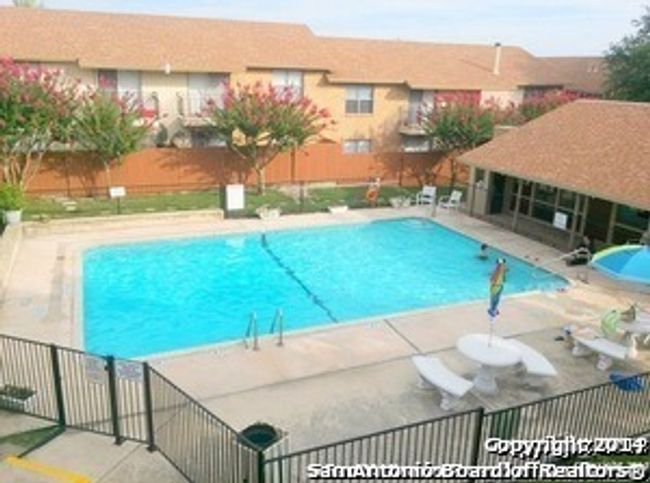 APT-1102 - 923 Vance Jackson, Condo with 2 bedrooms, 1 bathrooms and null parking in San Antonio TX | Image 6