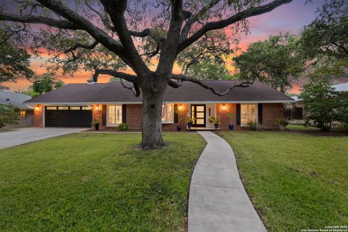 2311 Briarwood Dr, San Antonio, TX, 78209-4259 | Card Image