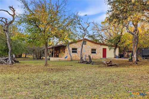 340 Rio Oak, Pipe Creek, TX, 78063-7210 | Card Image
