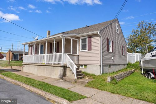 163 State St, MIDDLETOWN, PA, 17057-1018 | Card Image