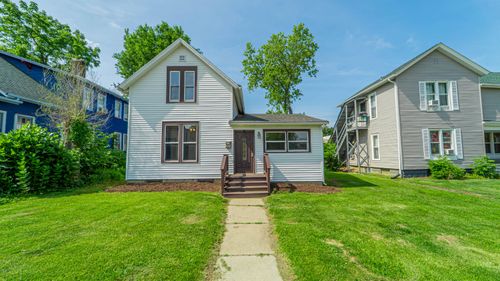 305 Indiana Ave, Valparaiso, IN, 46383-5606 | Card Image