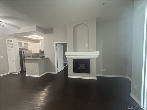 6925 Kittyhawk, Los Angeles, CA, 90045 | Card Image