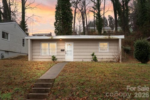238 Bond St, Winston Salem, NC, 27127-2009 | Card Image