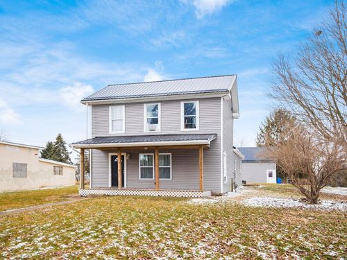 24 Main St, Bloomingburg, OH, 43106-1101 | Card Image