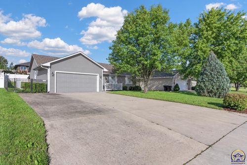 4017 Nw Fielding Ter, Topeka, KS, 66618 | Card Image