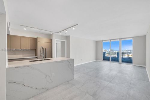 apt-1103-90 Alton Rd, Miami Beach, FL, 33139-6880 | Card Image