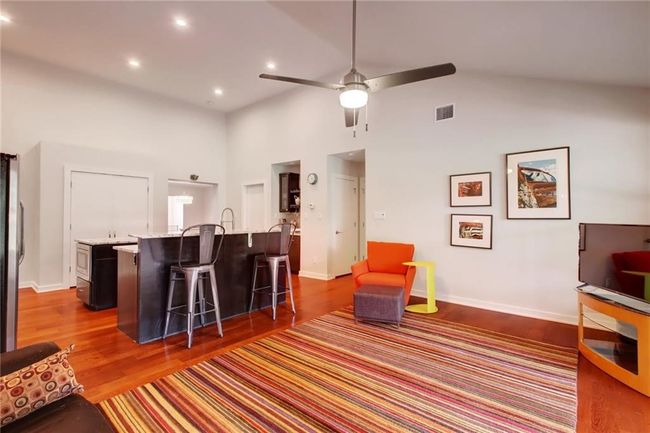 1708 Ullrich Ave, House other with 3 bedrooms, 3 bathrooms and 2 parking in Austin TX | Image 16