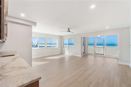 apt-101-25900 Hickory Blvd, BONITA SPRINGS, FL, 34134-3761 | Card Image