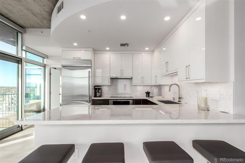 1014-1700 Bassett St, Denver, CO, 80202-1921 | Card Image