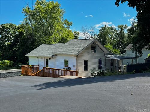 16 Highland Ave, Catskill, NY, 12414-1728 | Card Image