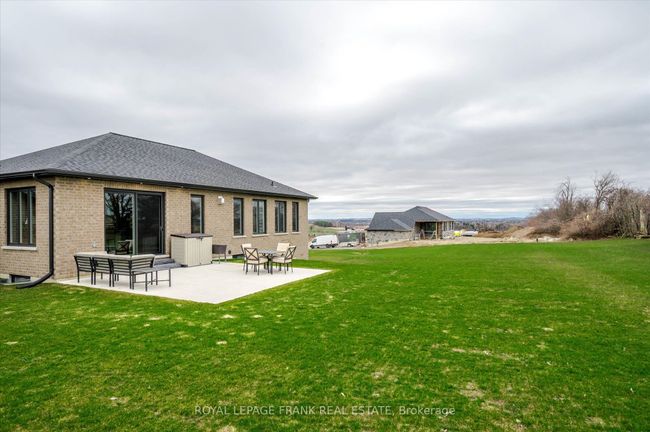 1942 Davenport Rd, House other with 4 bedrooms, 3 bathrooms and 4 parking in Cavan ON | Image 18