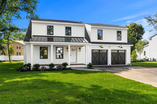 9 Harvey Park, Lynnfield, MA, 01940-1405 | Card Image