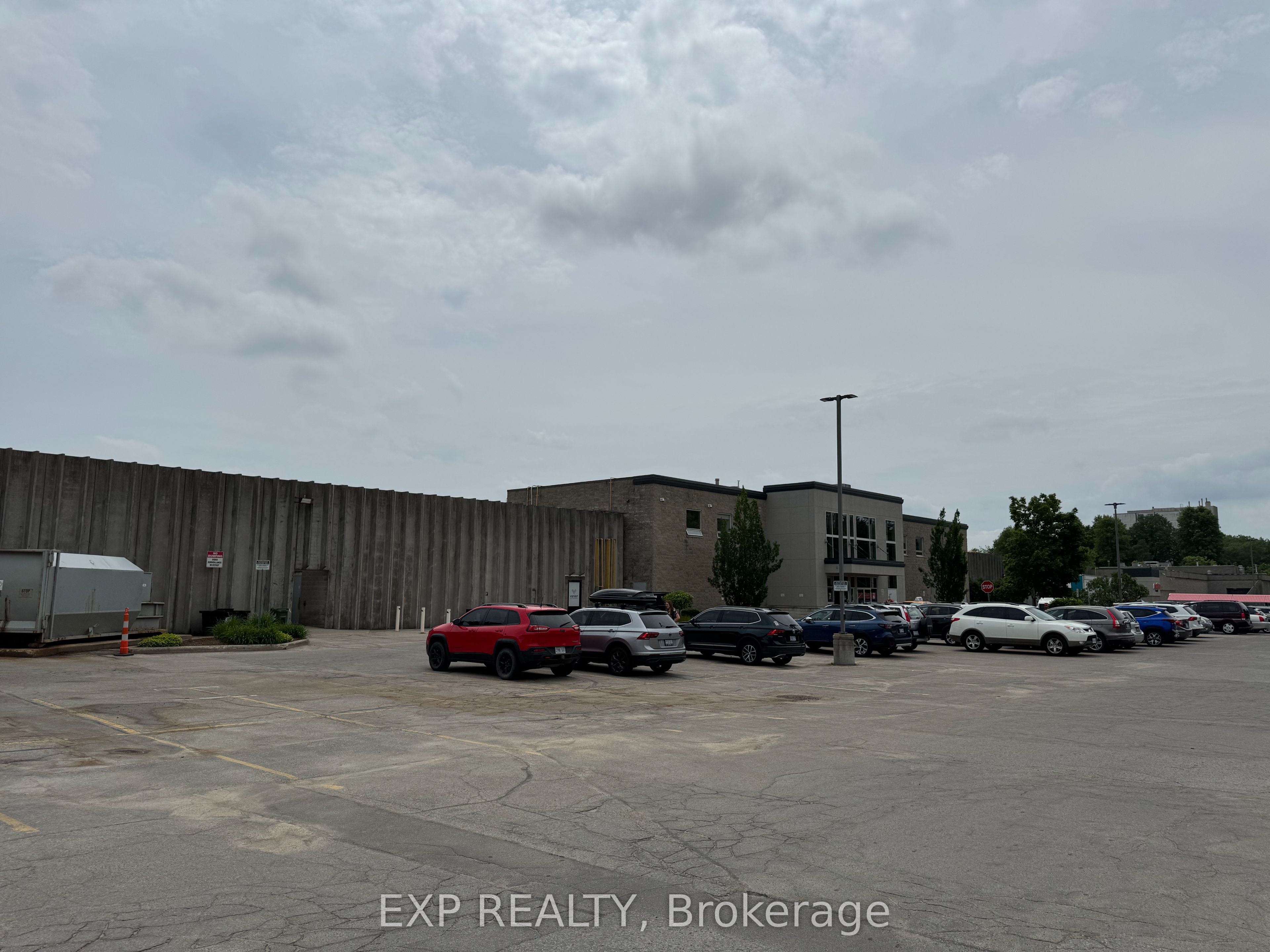 Commercial Lease in London North 4