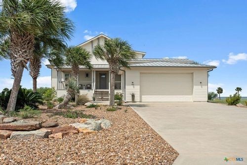 460 Bay Club Dr, Seadrift, TX, 77983 | Card Image