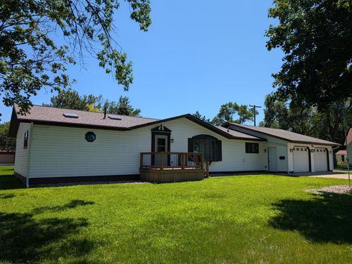 501 Lac Qui Parle Ave N, Canby, MN, 56220-1107 | Card Image