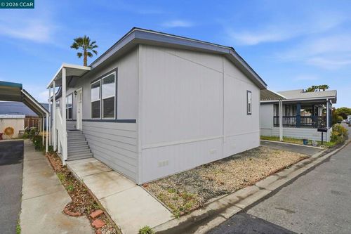 211 Aria Dr, Pacheco, CA, 94553-5205 | Card Image