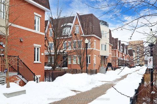 181-312 John St, Thornhill, ON, L3T0A7 | Card Image