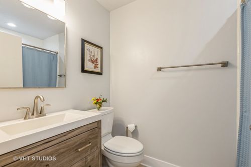 apt-d-49 W 15th St, Chicago, IL, 60605-2534 | Card Image