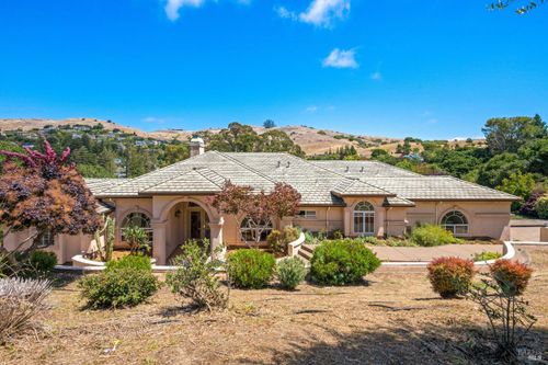 10 Warrens Street, Tiburon, CA, 94920 | Card Image