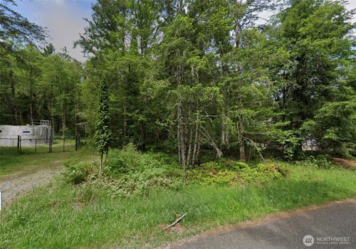 8145 Evergreen Dr Ne, Olympia, WA, 98506-9765 | Card Image