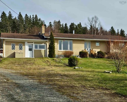 7587 E Bay Highway, Big Pond Centre, NS, B1J1Y8 | Card Image