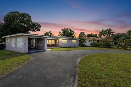 312 Nw 35th St, Oakland Park, FL, 33309-5106 | Card Image