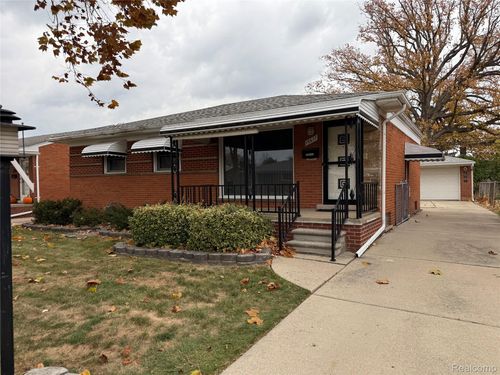 15677 Cynthia St, Southgate, MI, 48195-2012 | Card Image