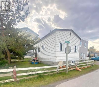 38 Station Rd, House other with 2 bedrooms, 1 bathrooms and null parking in Corner Brook NL | Image 1