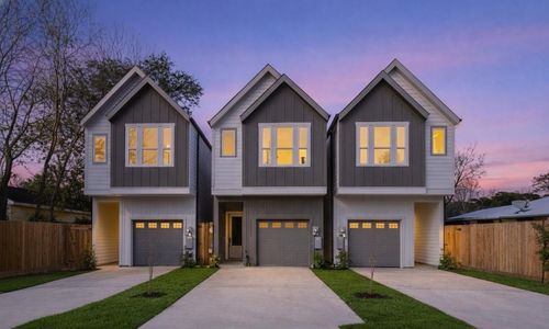 5030 Creekmont Dr, Houston, TX, 77091-5142 | Card Image