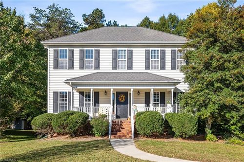 1720 Lower Brook Dr, Clemmons, NC, 27012-7457 | Card Image