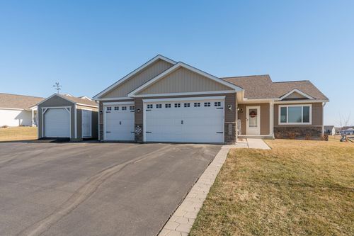 1000 Mulberry Ave Ne, Montgomery, MN, 56069-2600 | Card Image