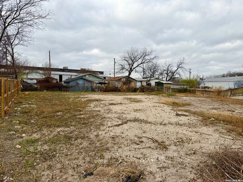 234 Cassiano, San Antonio, TX, 78204-1913 | Card Image