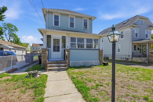 227 Heulings Ave, RIVERSIDE, NJ, 08075-3511 | Card Image