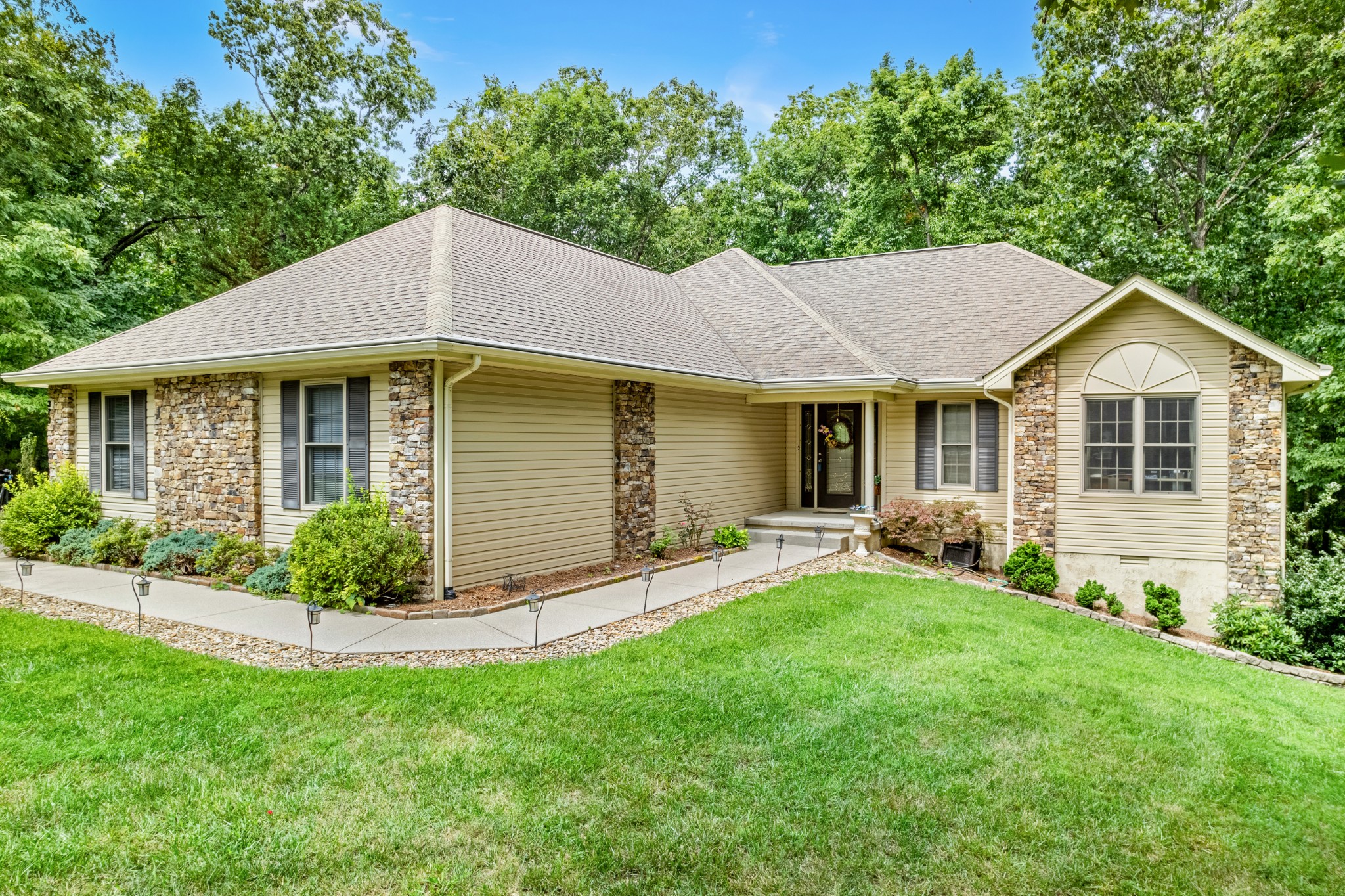 Rotherham Dr, Crossville, TN 38558