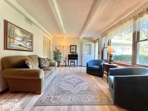 205 Sylvia Dr, Corunna, MI, 48817-1158 | Card Image